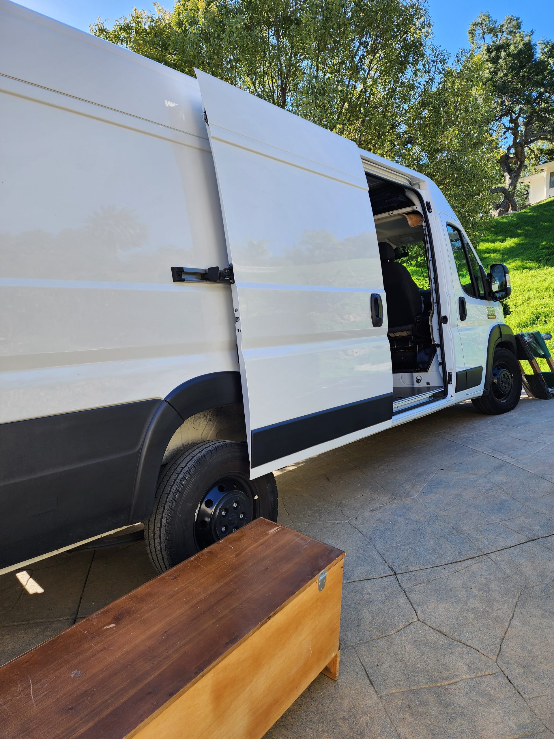 Van-Side-View Mounting Pictures 3