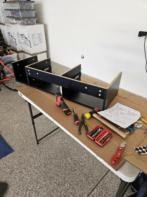 Putting together desk